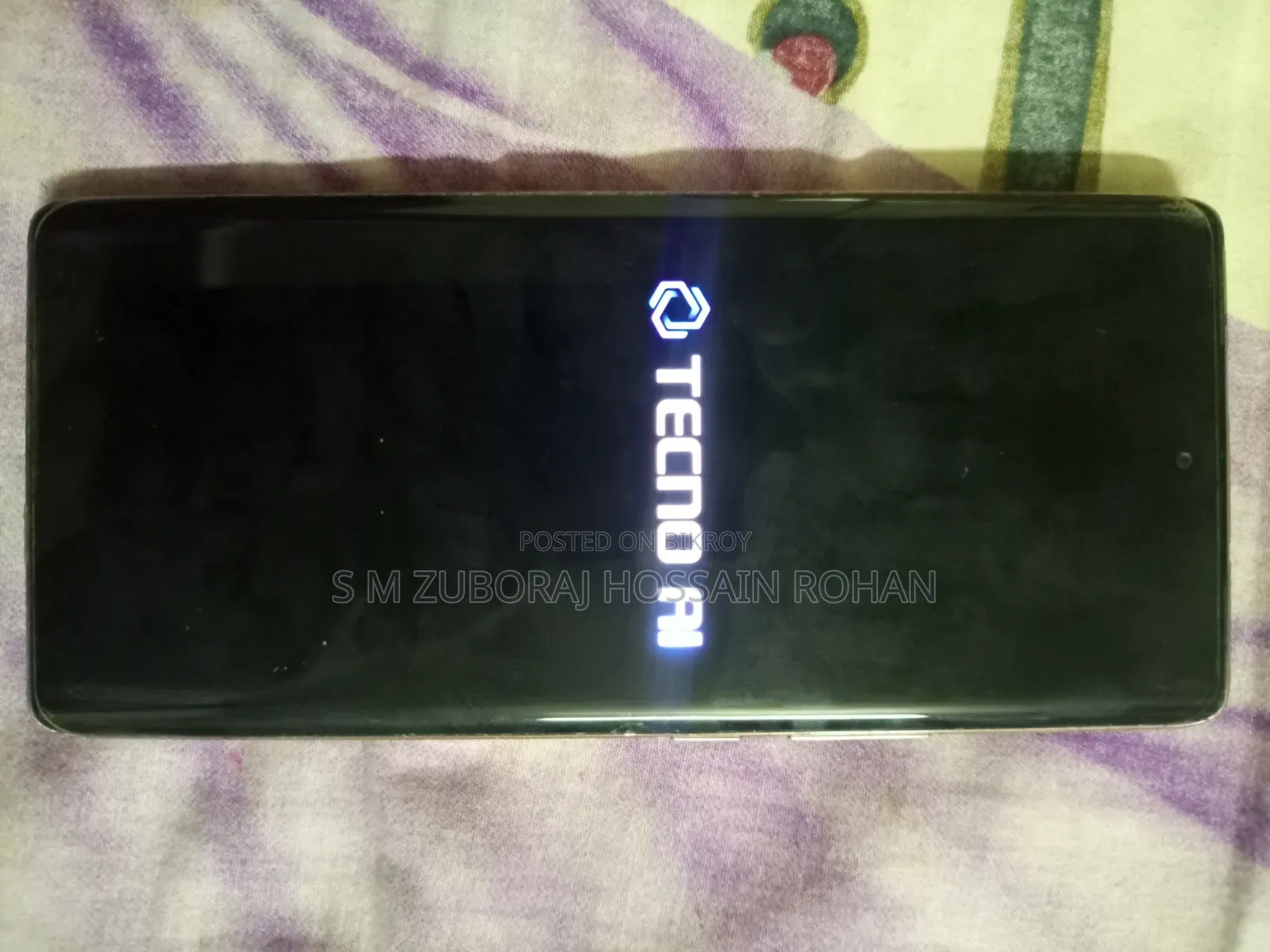 টেকনো ক্যামন ৩০ ৫জি ২৫৬ জিবি গোল্ড