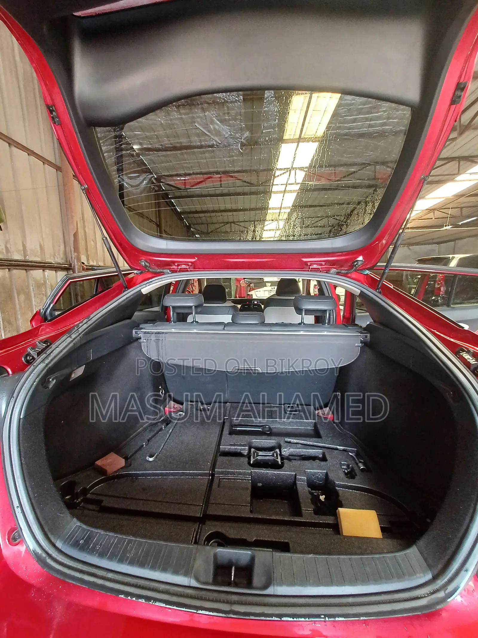 Toyota Prius 2016 Red