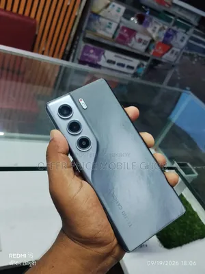 টেকনো ক্যামন ৪০ প্রো ফোরজি ২৫৬ জিবি ব্লু