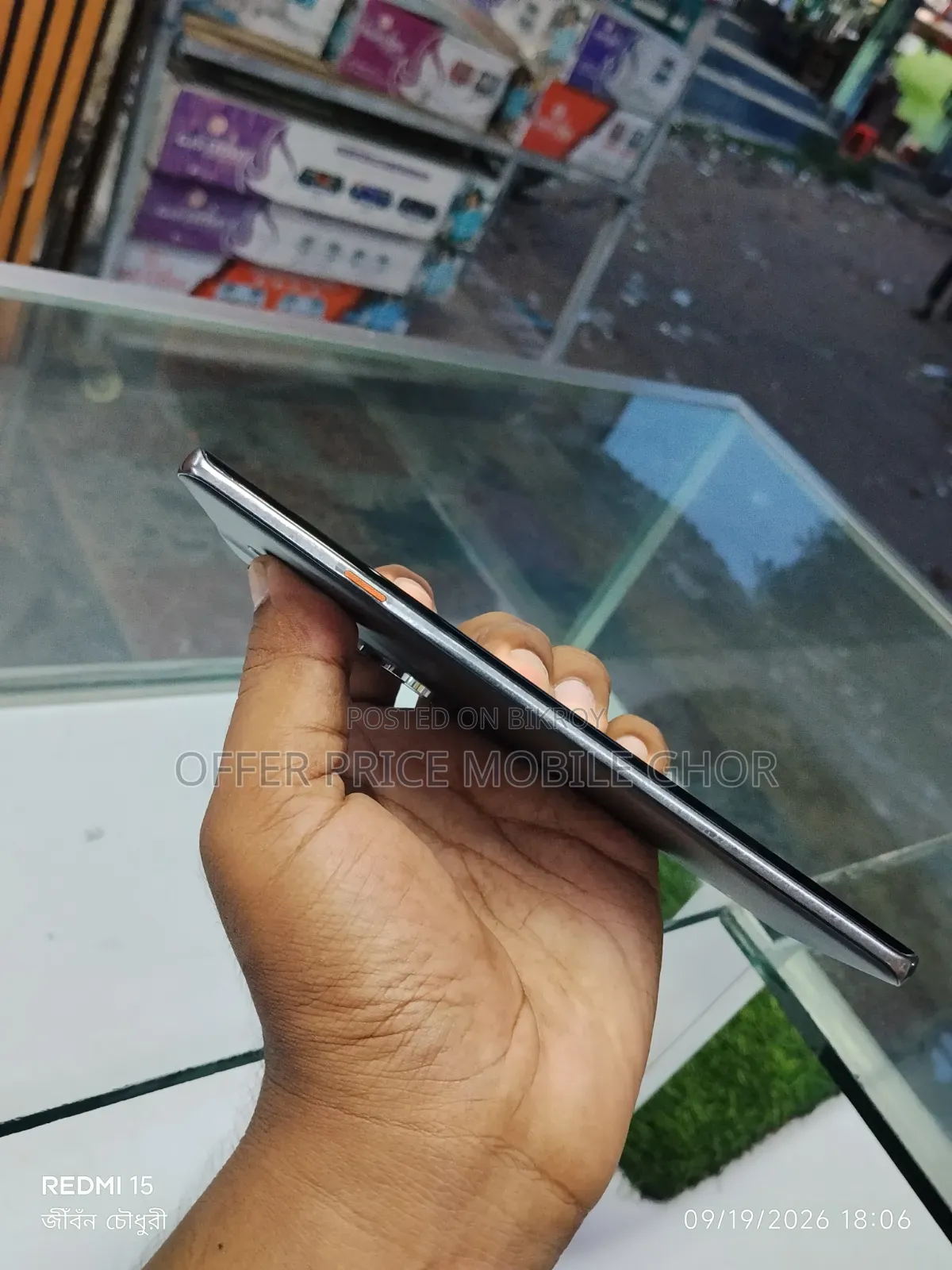 টেকনো ক্যামন ৪০ প্রো ফোরজি ২৫৬ জিবি ব্লু