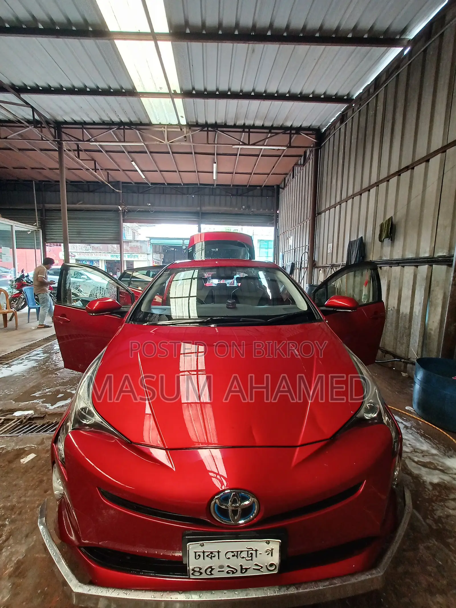 Toyota Prius 2016 Red