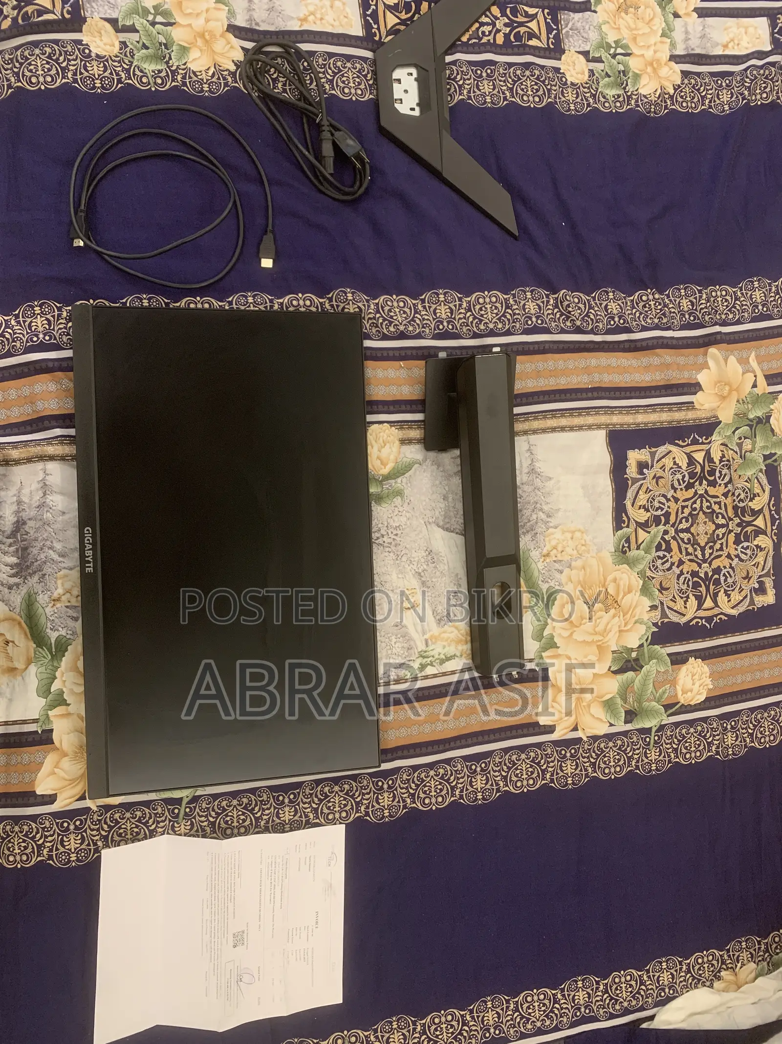 গিগাবাইট জি২৪ এফ২ কিছু ডিসপ্লে সমস্যা সহ