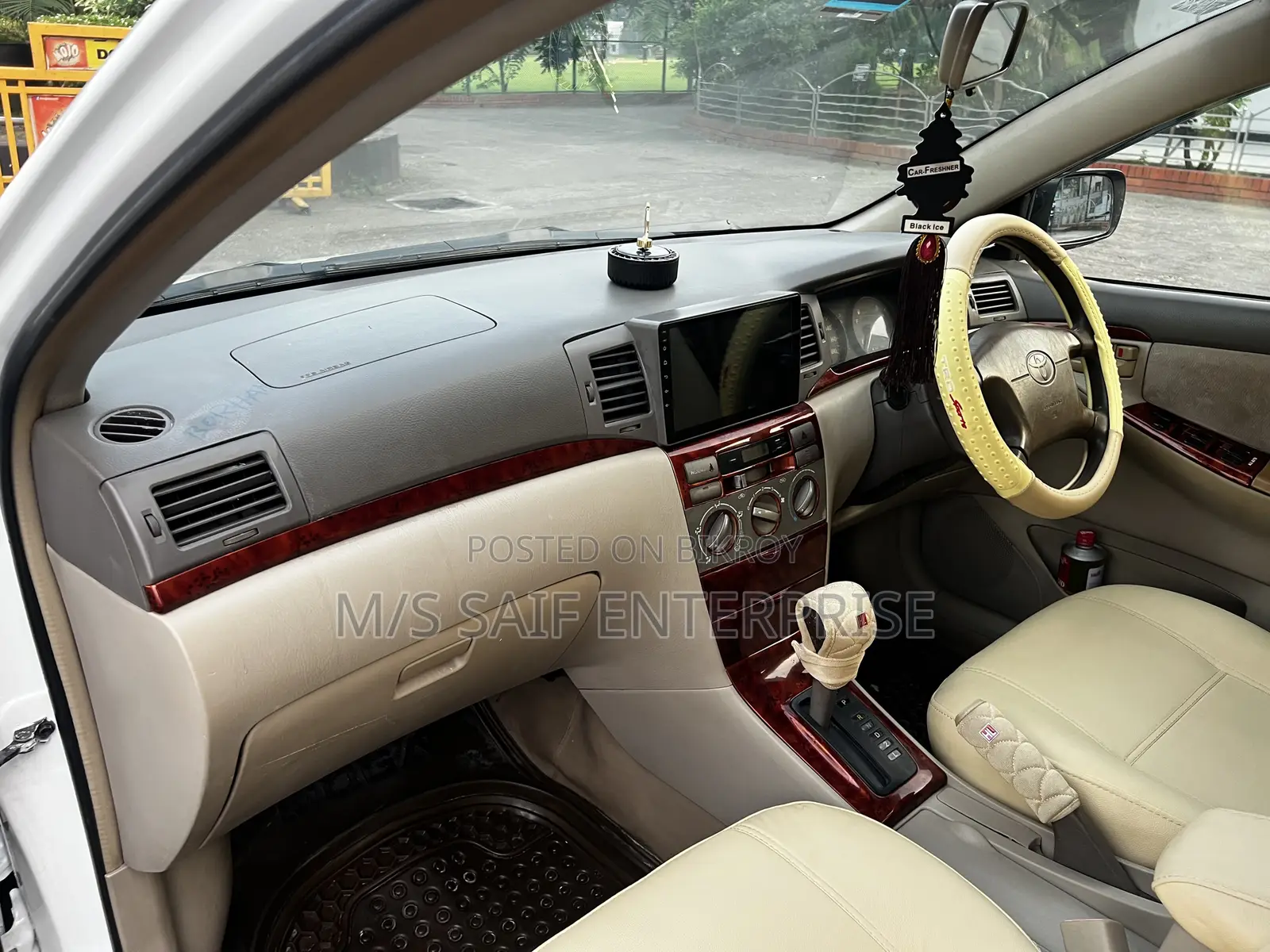 Toyota Corolla 2006 White