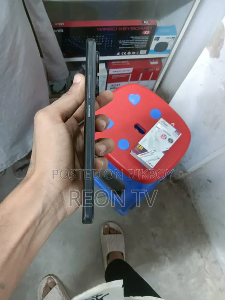 শাওমি রেডমি নোট ১৩ প্রো প্লাস ২৫৬ জিবি ব্ল্যাক