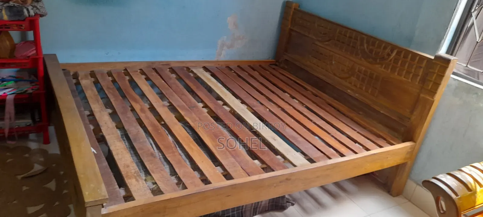 Semi Double Bed