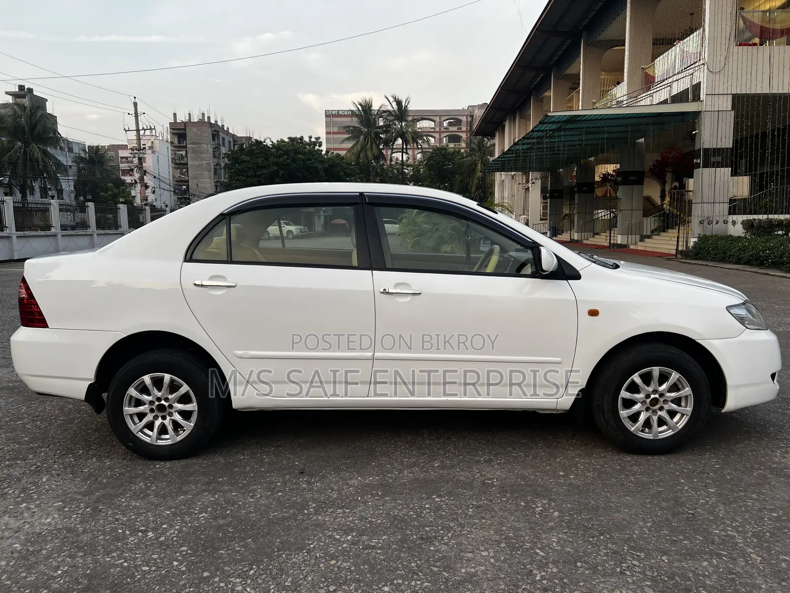 Toyota Corolla 2006 White