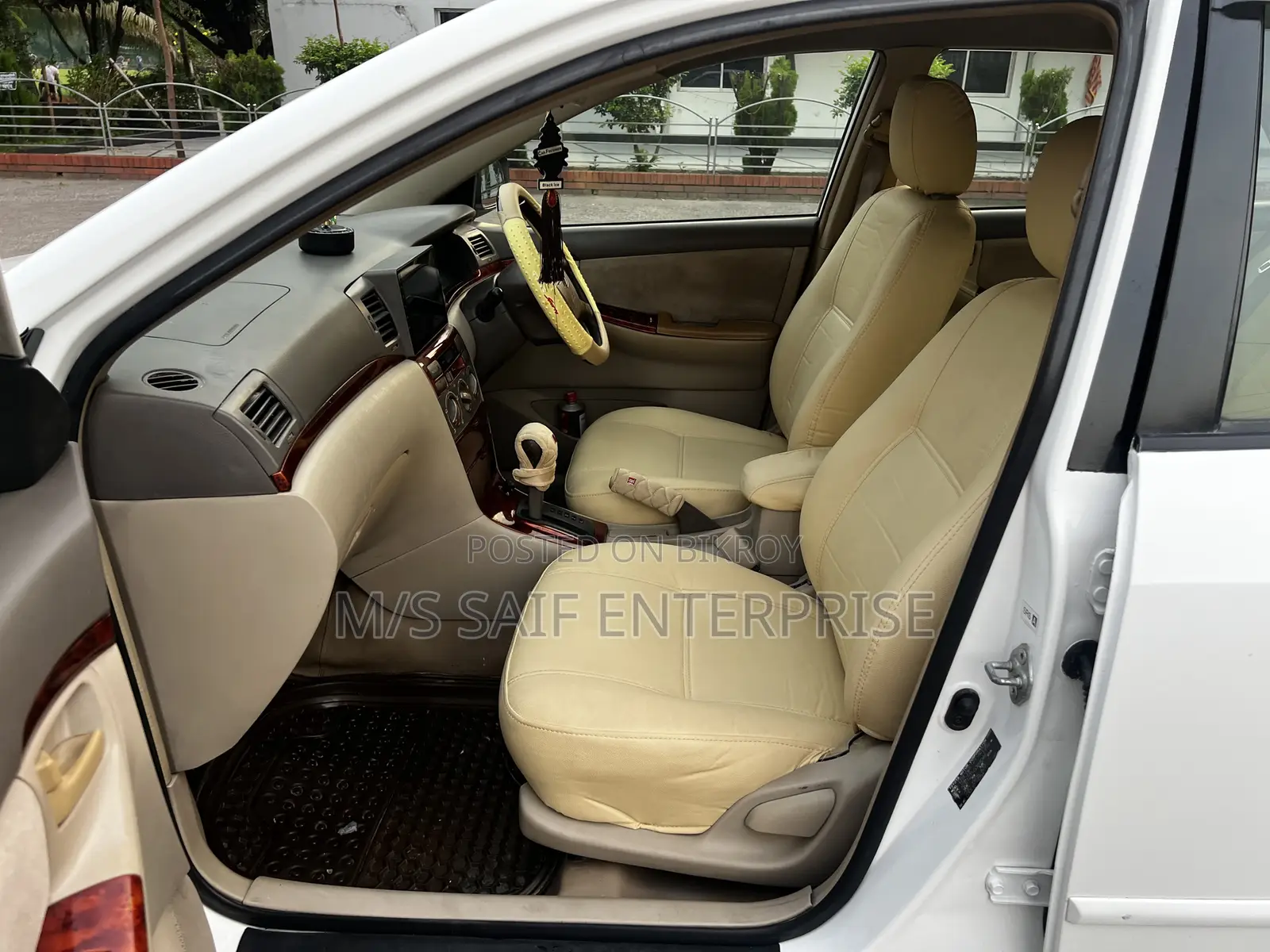 Toyota Corolla 2006 White