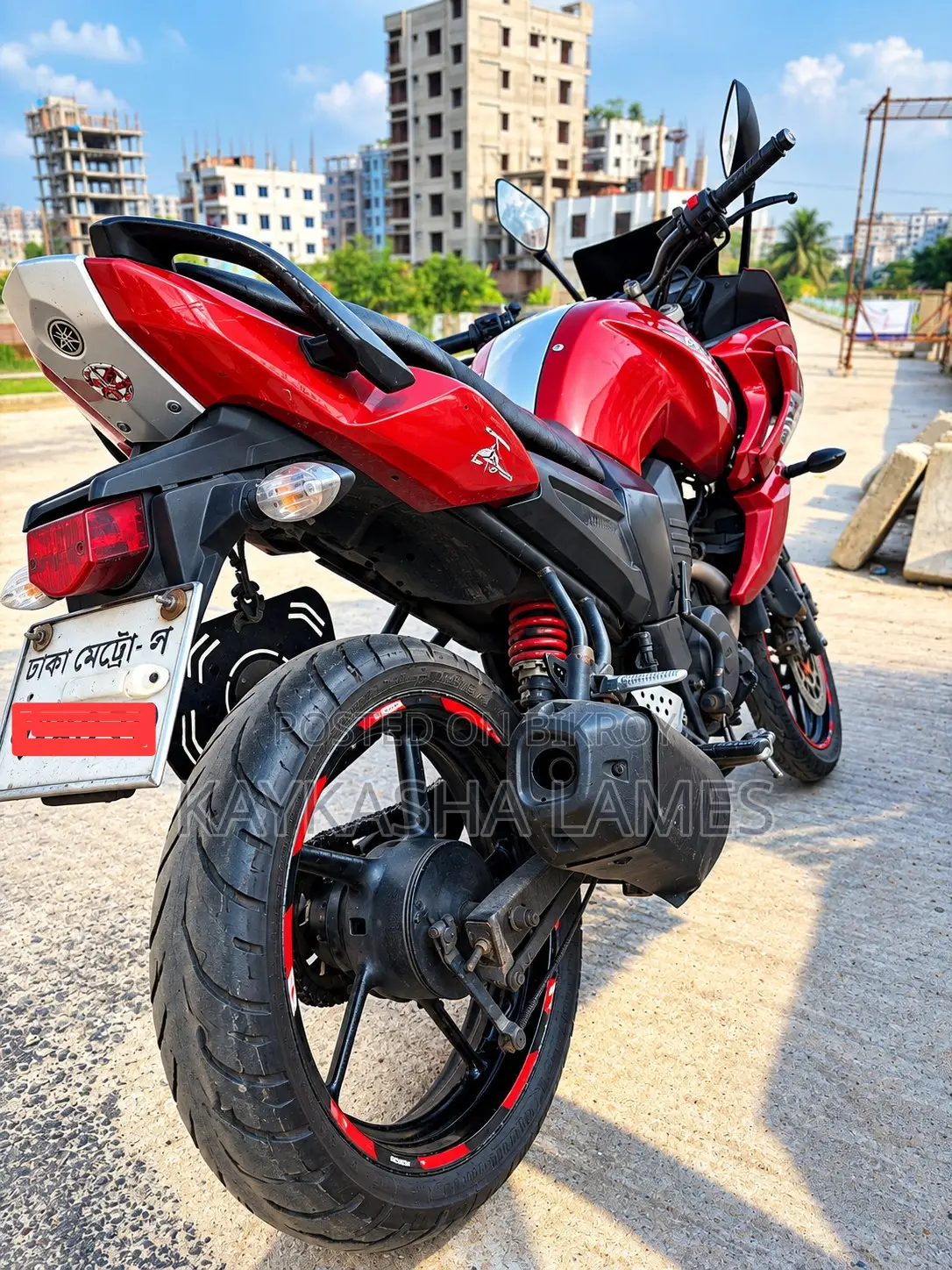 Yamaha Fazer V1 2015 Red