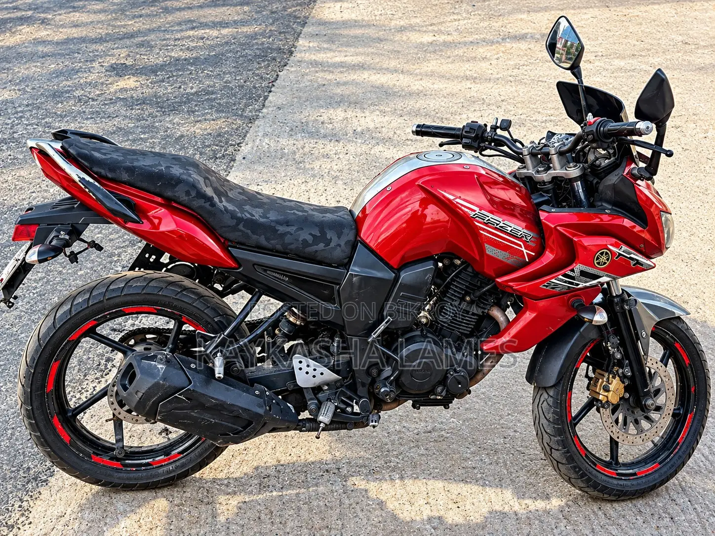 Yamaha Fazer V1 2015 Red