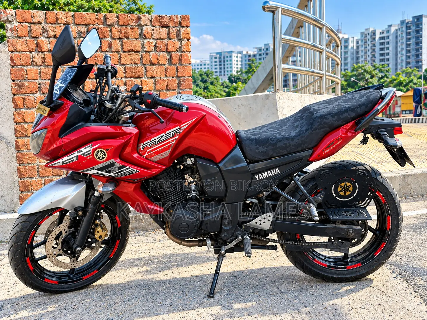 Yamaha Fazer V1 2015 Red