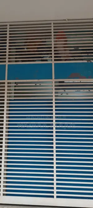 নিরাপদ মোটরসাইকেল গ্যারেজ ভাড়া / পার্কিং ভাড়া