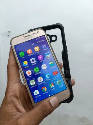 Samsung Galaxy J2 8 GB Gold