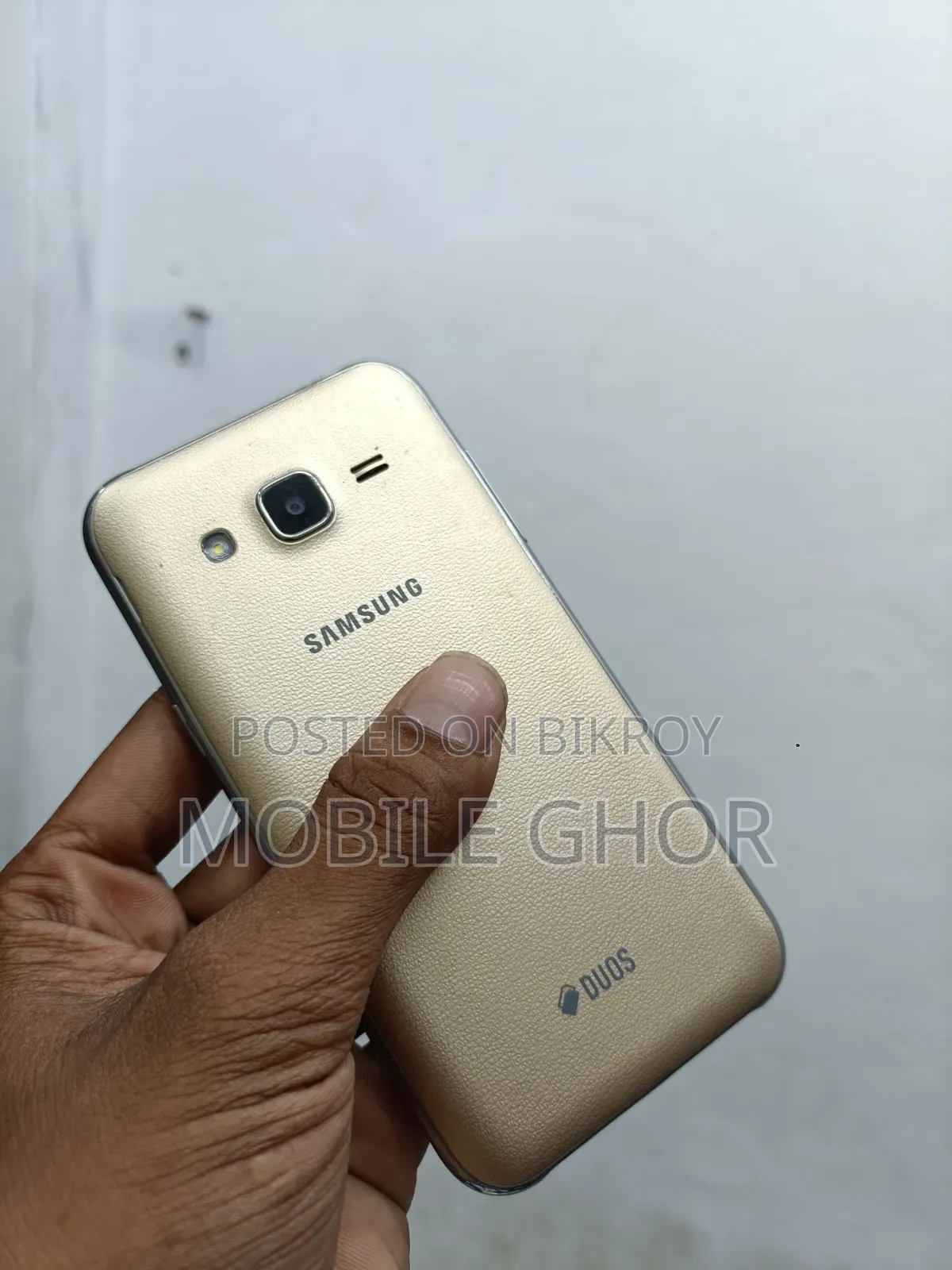 Samsung Galaxy J2 8 GB Gold