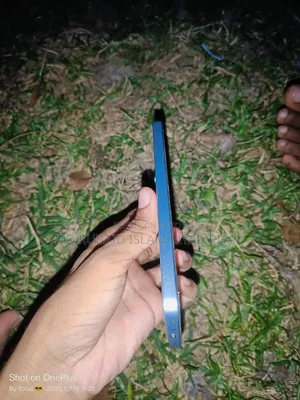 Vivo Y400 ১২৮ জিবি সাদা