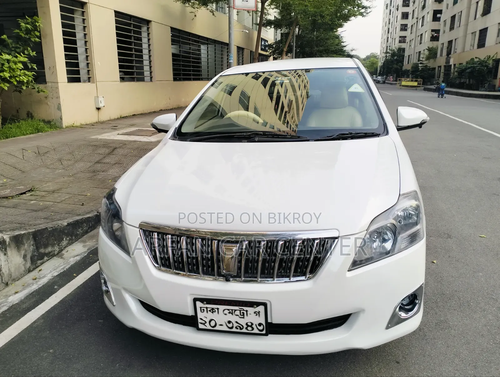 টয়োটা প্রিমিও ১.৫ এফডব্লিউডি ২০১২ পার্ল