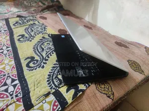 ল্যাপটপ তোশিবা স্যাটেলাইট সি৫৫ ৪জিবি ইন্টেল পেন্টিয়াম এসএসডি ৩৫০জিবি