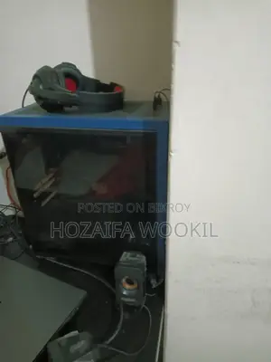 Desktop Computer 16GB AMD Ryzen 5 SSD 256GB