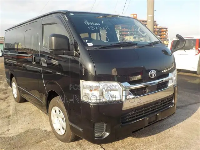 Toyota HiAce 2021 Black
