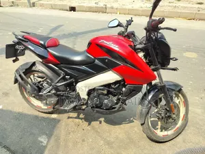 Bajaj Pulsar NS 160 2021 Red