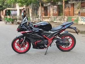 জিপিক্স ডেমন জিআর২০০আর ২০২৫ ব্ল্যাক