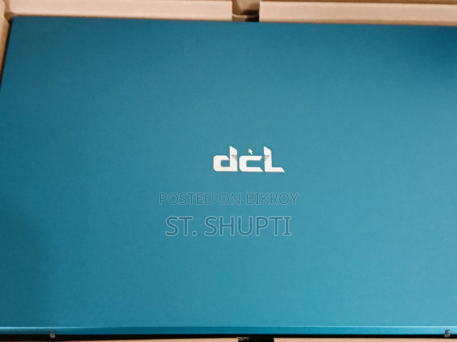New Laptop 8GB Intel Core i3 SSD 512GB