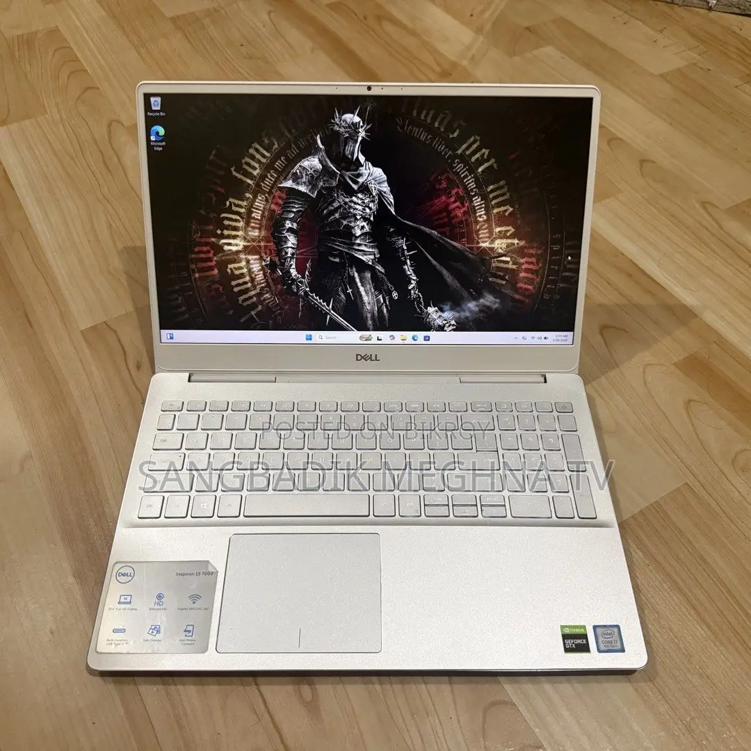 Laptop Dell 4GB Intel SSD 500GB