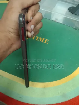 Vivo Y11 32 GB Red