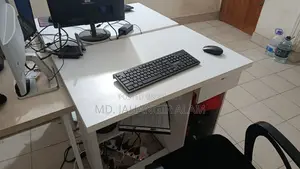 Computer Table (Melamine Board)