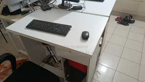 Computer Table (Melamine Board)