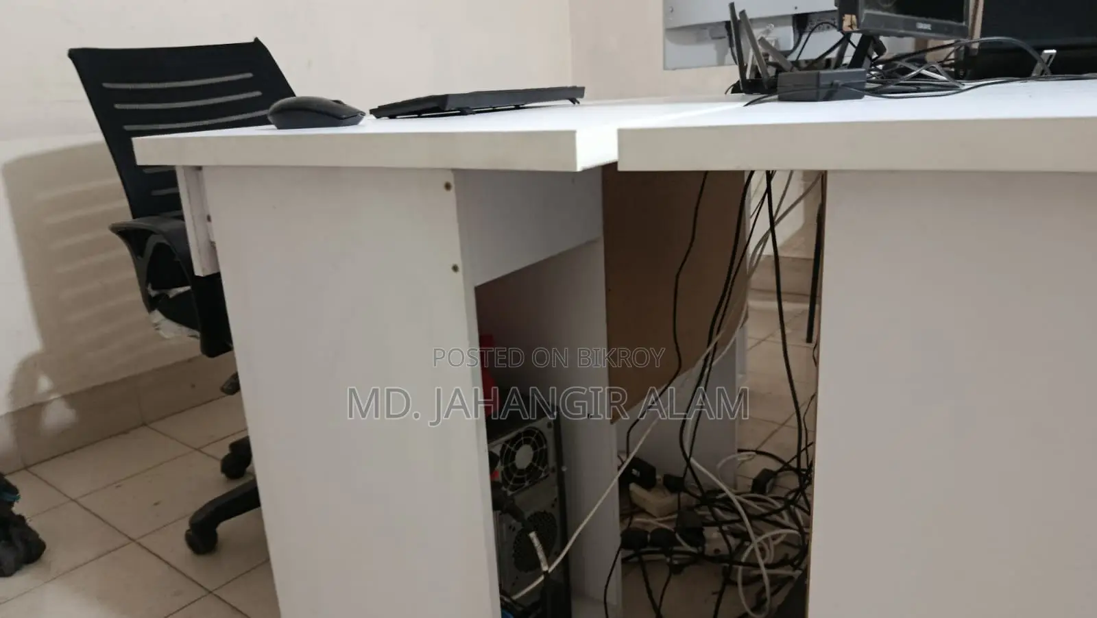 Computer Table (Melamine Board)