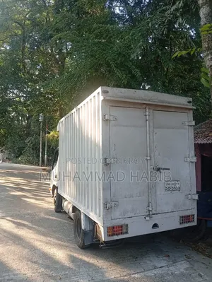 Toyota Dyna 2011