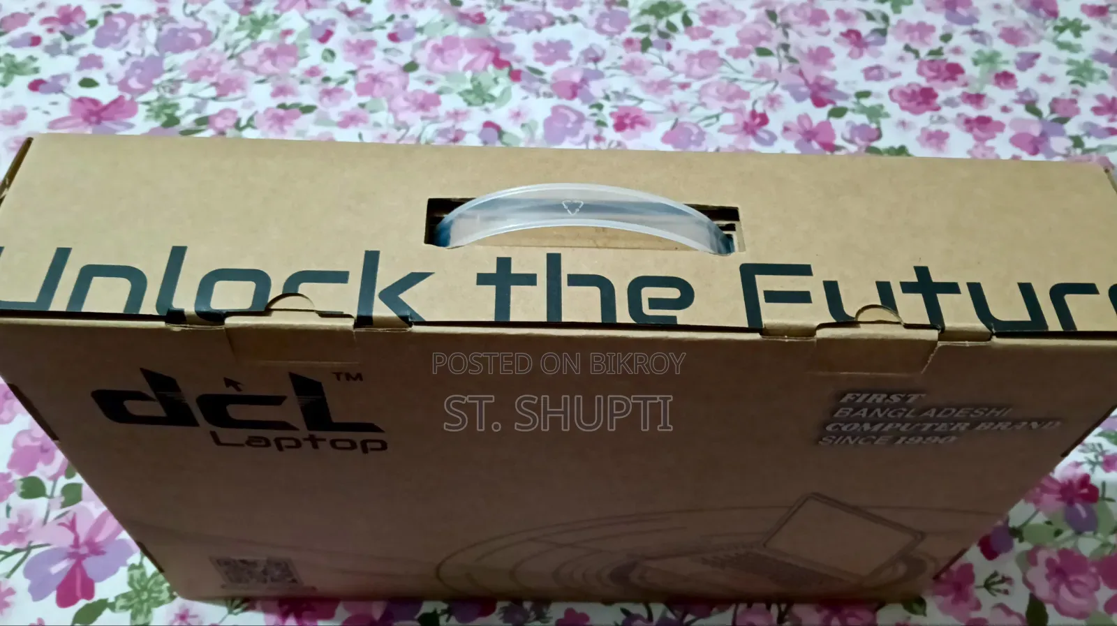 New Laptop 8GB Intel Core i3 SSD 512GB