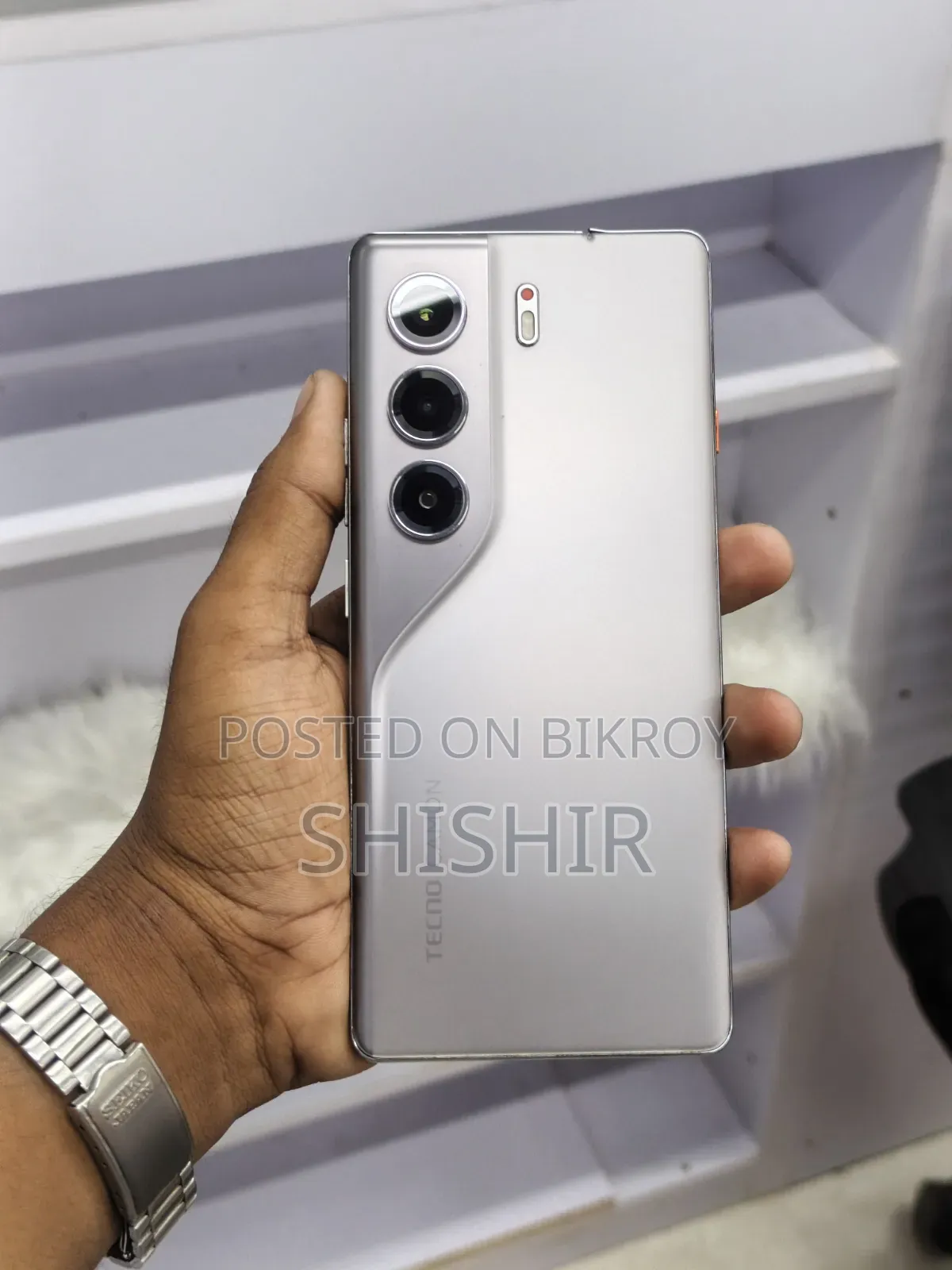 টেকনো ক্যামন ৪০ প্রো ৪জি ২৫৬ জিবি গ্রে