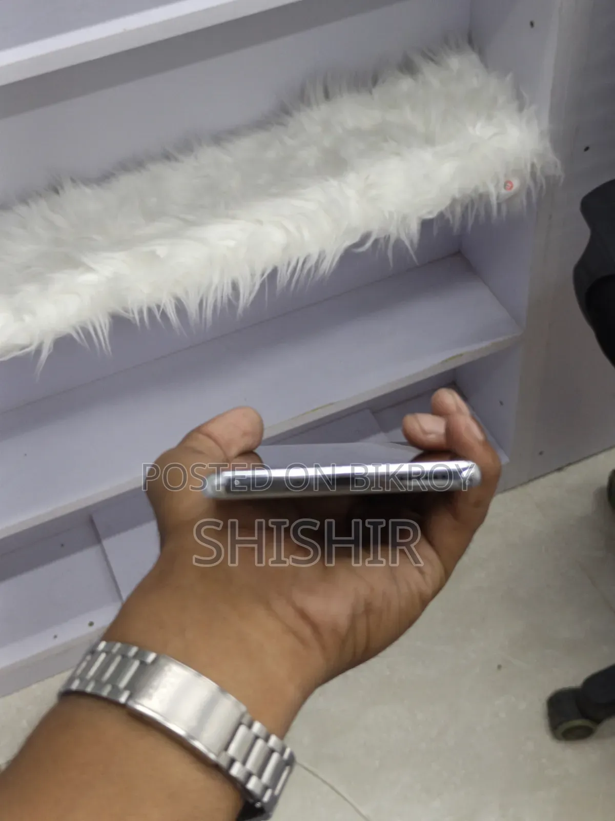 টেকনো ক্যামন ৪০ প্রো ৪জি ২৫৬ জিবি গ্রে