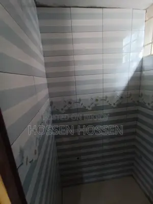 Tiles Mason