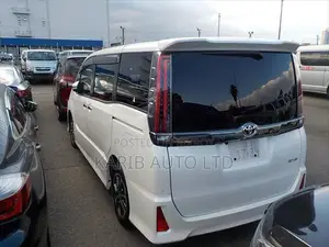 Toyota Noah 2020 Pearl