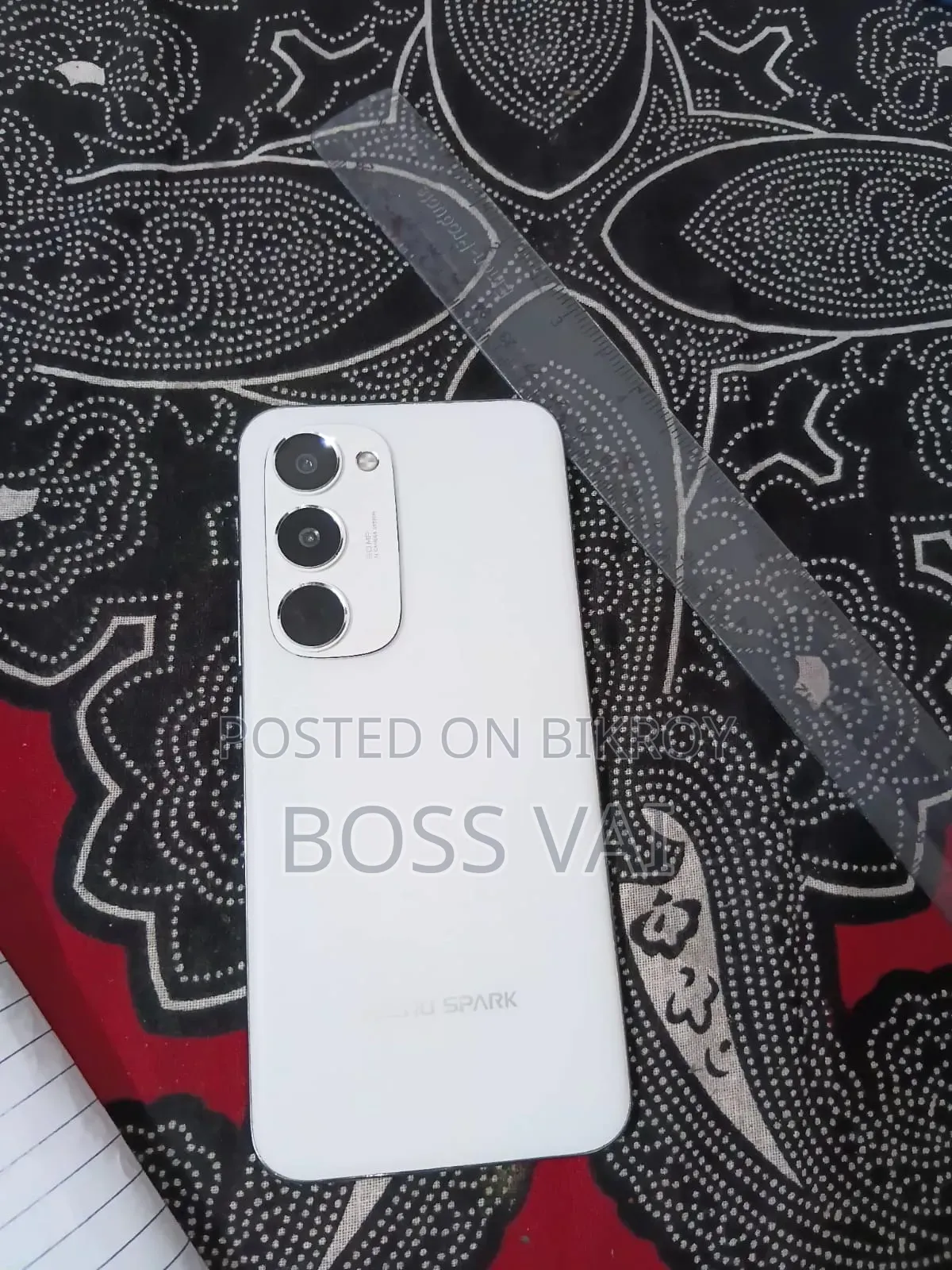 Tecno Spark 40 Pro+ ২৫৬ জিবি সাদা