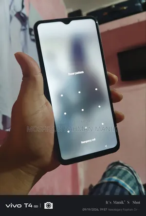 Vivo 128 GB Blue