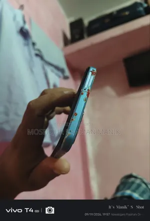 Vivo 128 GB Blue