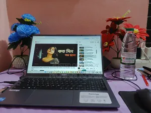 Laptop 8GB Intel Core i3 SSD 512GB