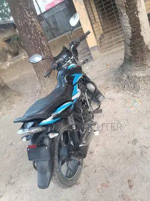 Bajaj Discover 125 2022 Blue