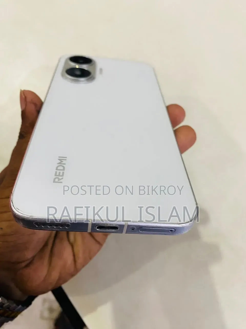 শাওমি রেডমি টার্বো ৪ প্রো ২৫৬ জিবি হোয়াইট