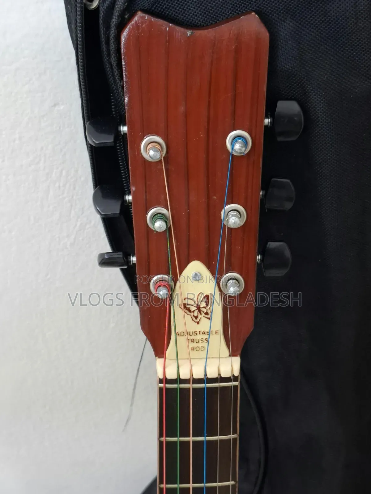 অ্যাকোস্টিক গিটার