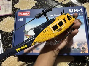 Rc Era C032 Uh-1
