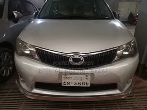 Toyota Axio 2012 Silver
