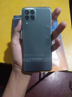 স্যামসাং গ্যালাক্সি এম৩৩ ৫জি ১২৮ জিবি সিলভার