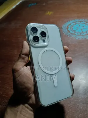 অ্যাপল আইফোন ১৫ প্রো ম্যাক্স ২৫৬ জিবি হোয়াইট