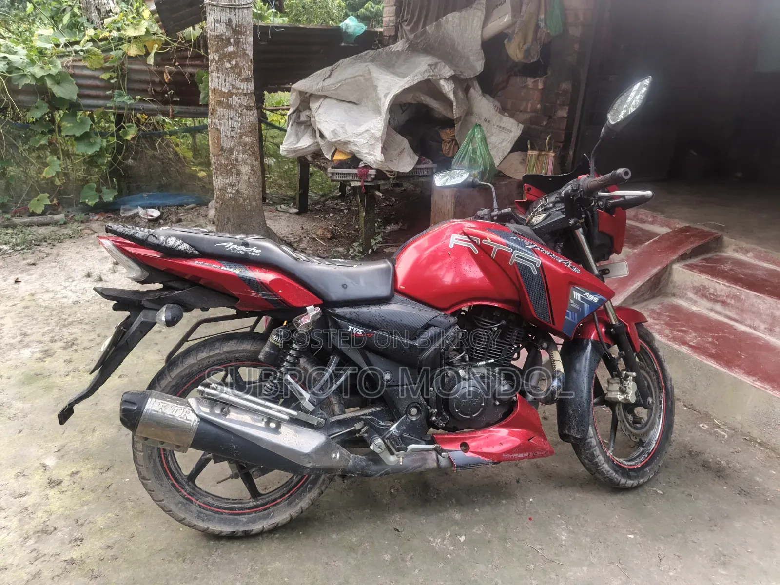 TVS Apache RTR 160 2V 2017 Red