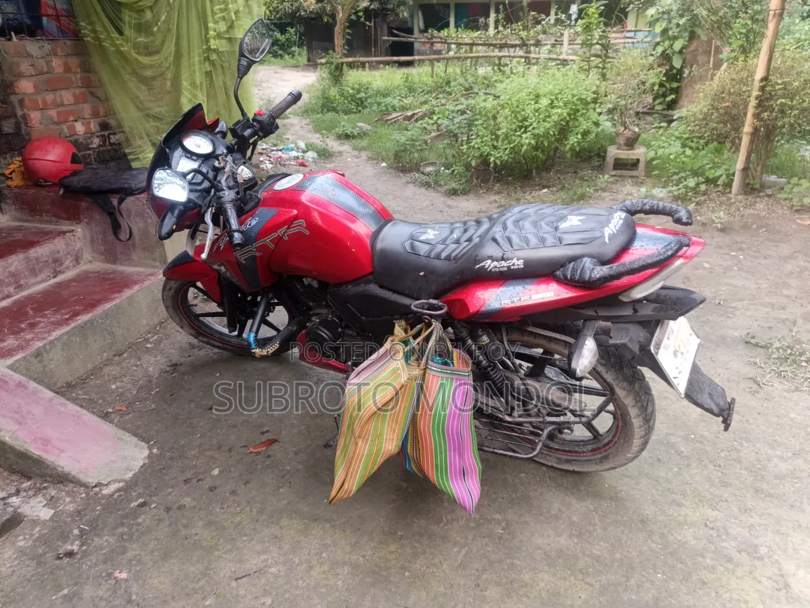 TVS Apache RTR 160 2V 2017 Red