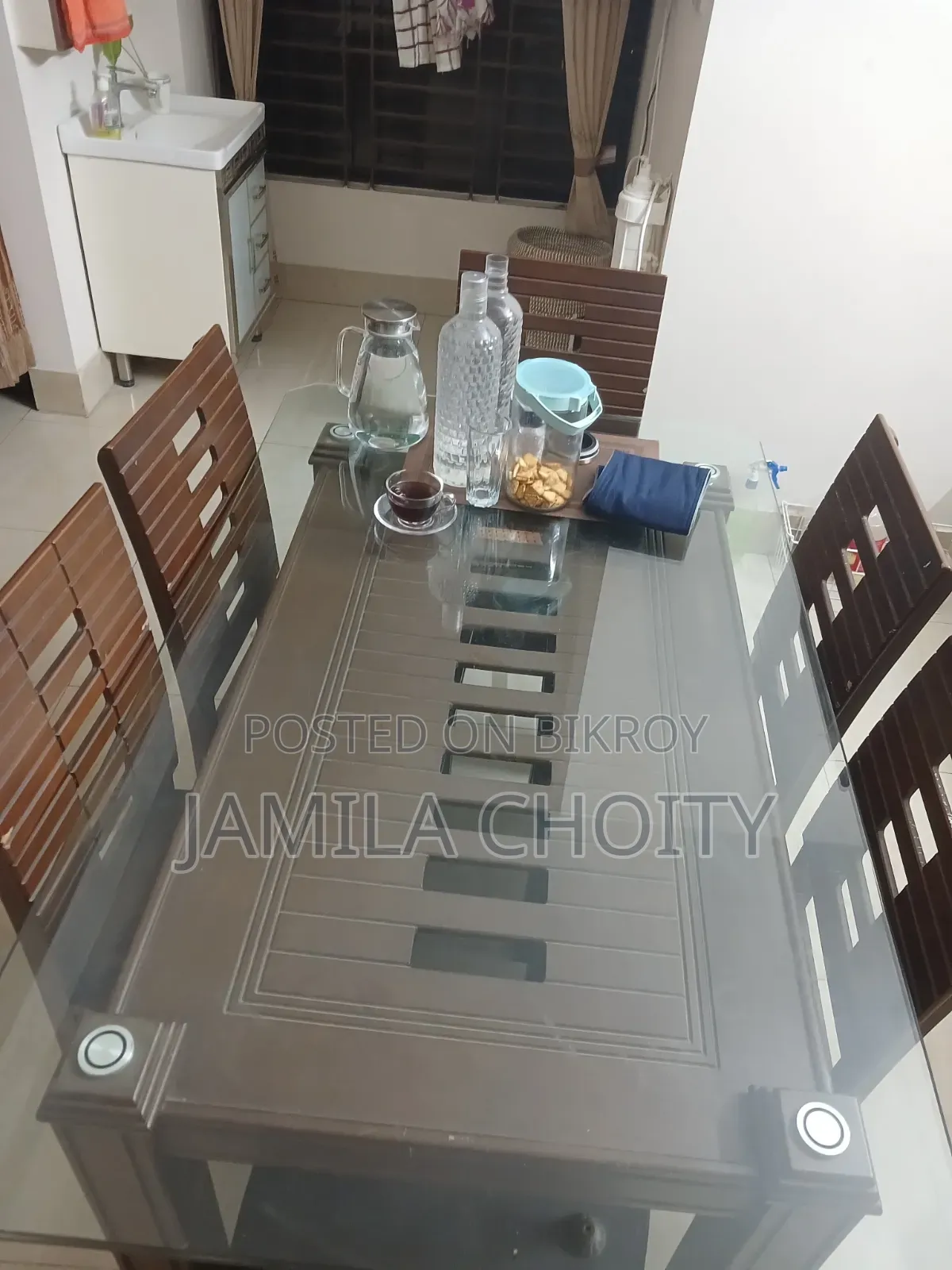 ৬ সিটার ডাইনিং টেবিল (৬ চেয়ার)